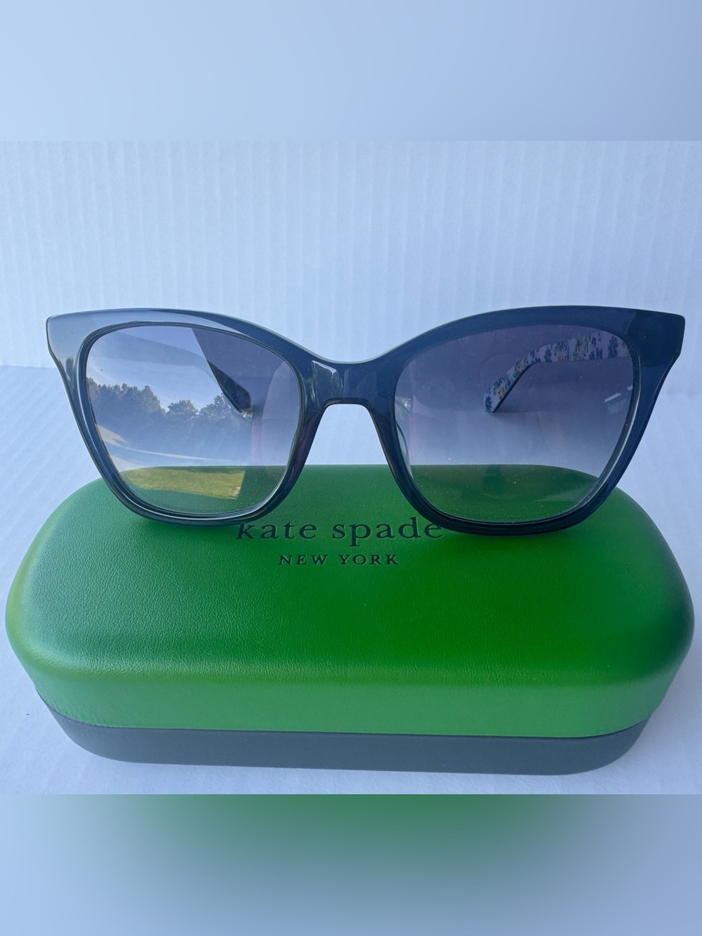 kate spade Black Gradient Oversized Square Women's Sunglasses
